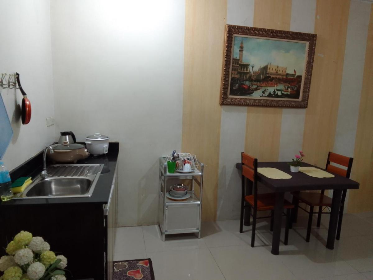 Emmanuel'S Service Apartment Near The Airport Manila Exterior foto